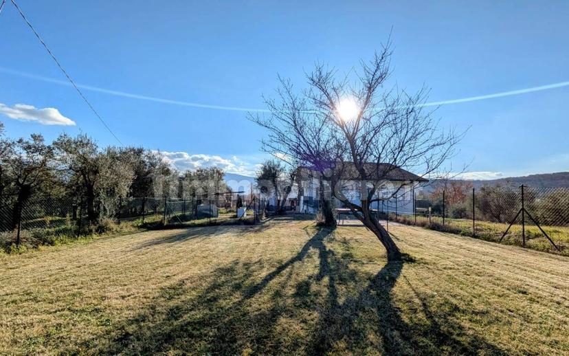 Appartamento in villa Contrada Salietto, Isernia — foto 12 di 56