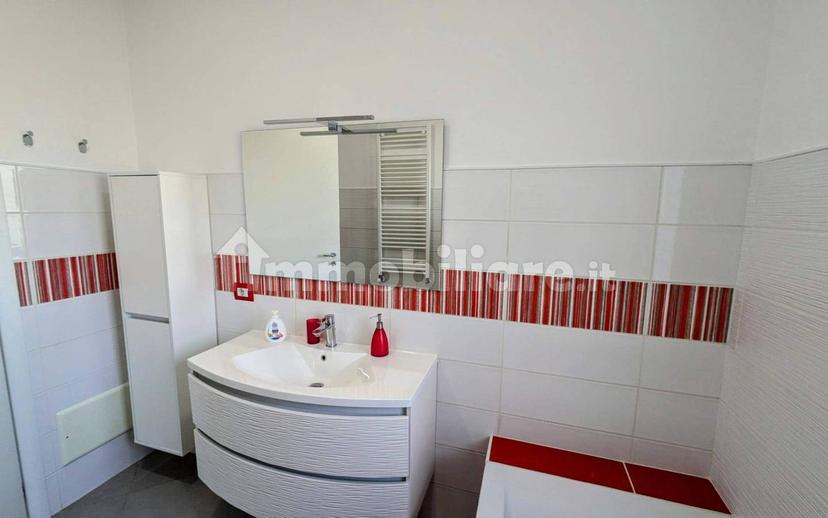 Appartamento in villa Contrada Salietto, Isernia — foto 41 di 56