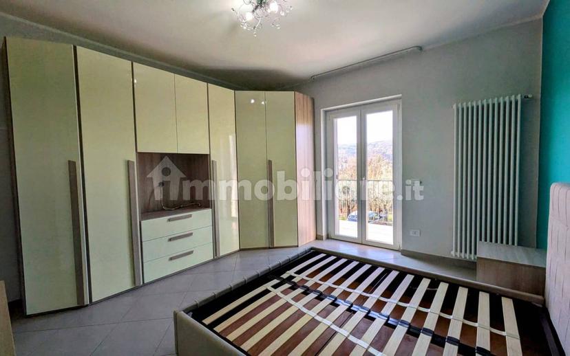 Appartamento in villa Contrada Salietto, Isernia — foto 3 di 56