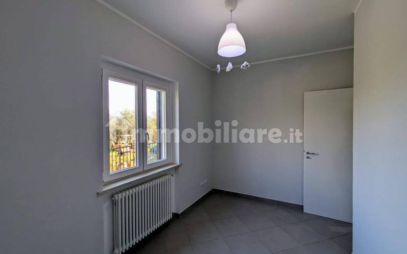 Appartamento in villa Contrada Salietto, Isernia — foto 9 di 56