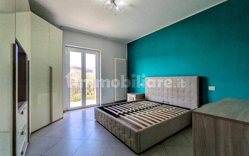 Appartamento in villa Contrada Salietto, Isernia — foto 17 di 56