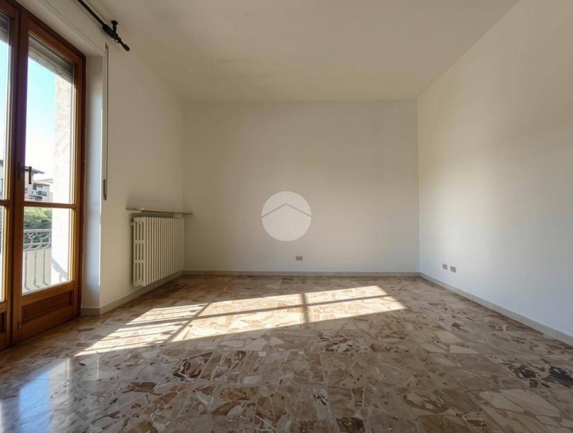 Quadrilocale via Cuneo 120, Centro, Fossano — foto 5 di 16