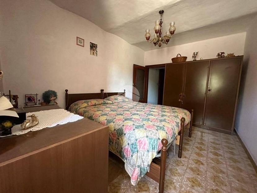 Terratetto unifamiliare via della Canala, Centro, Rocca di Cambio — foto 12 di 41