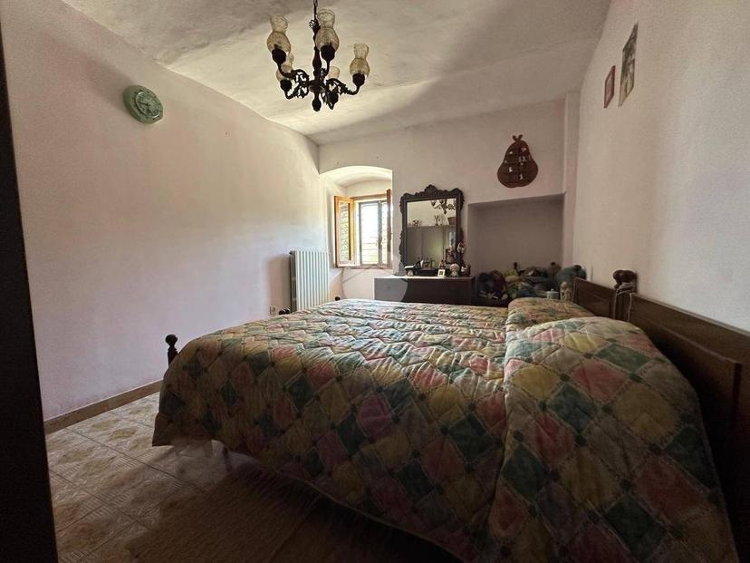 Terratetto unifamiliare via della Canala, Centro, Rocca di Cambio — foto 16 di 41