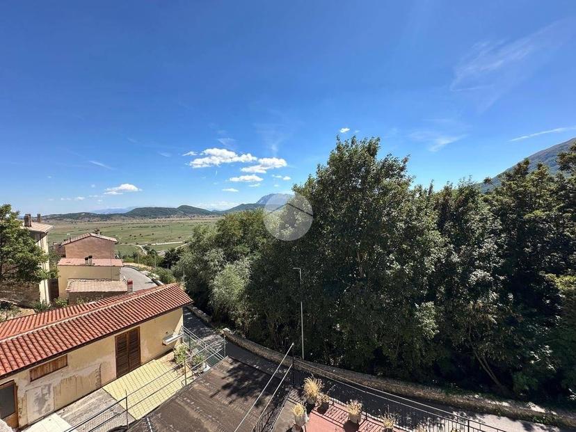 Terratetto unifamiliare via della Canala, Centro, Rocca di Cambio — foto 23 di 41