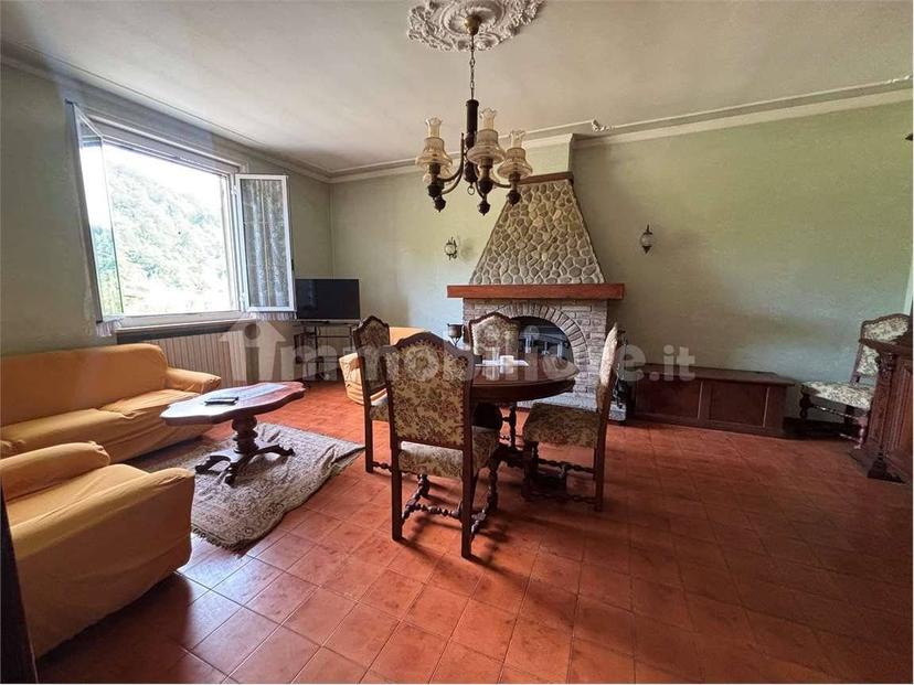 Villa unifamiliare via della possessione, 1, Sivizzano, Fornovo di Taro — foto 2 di 29