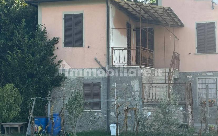Terratetto unifamiliare via Nazionale, Centro, Filattiera — foto 7 di 11