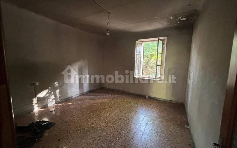 Terratetto unifamiliare via Nazionale, Centro, Filattiera — foto 5 di 11