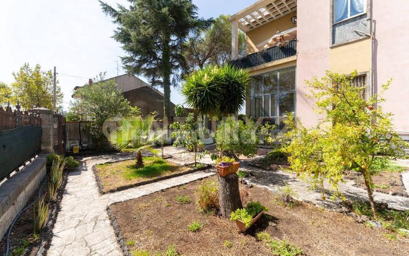 Villa unifamiliare via per Viagrande 33, Centro, San Giovanni la Punta — foto 80 di 83