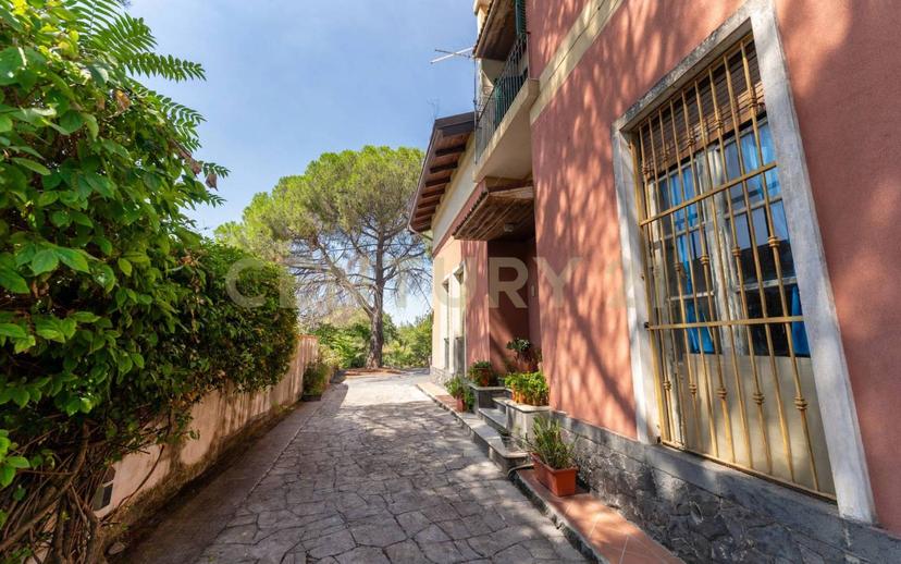 Villa unifamiliare via per Viagrande 33, Centro, San Giovanni la Punta — foto 8 di 83