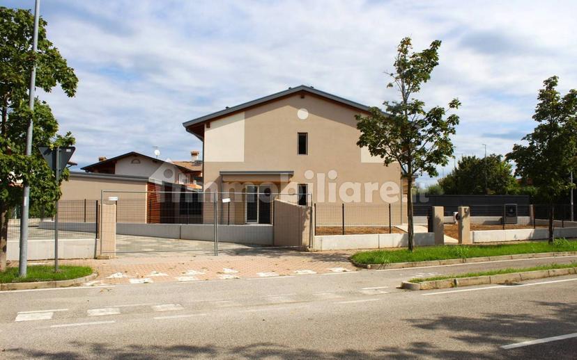 Villa unifamiliare via Sant'Antonio, Centro, Roveredo in Piano — foto 5 di 10