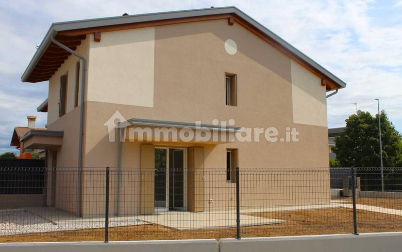Villa unifamiliare via Sant'Antonio, Centro, Roveredo in Piano — foto 9 di 10