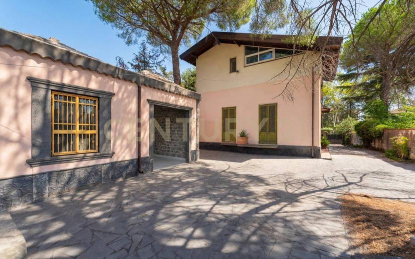 Villa unifamiliare via per Viagrande 33, Centro, San Giovanni la Punta — foto 32 di 83