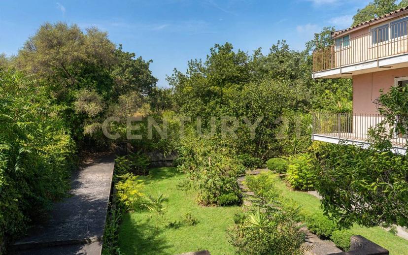 Villa unifamiliare via per Viagrande 33, Centro, San Giovanni la Punta — foto 15 di 83