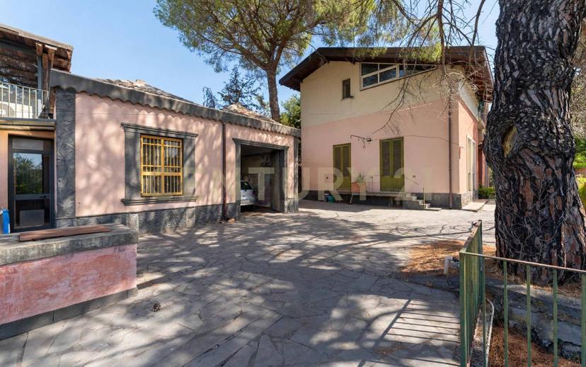 Villa unifamiliare via per Viagrande 33, Centro, San Giovanni la Punta — foto 75 di 83