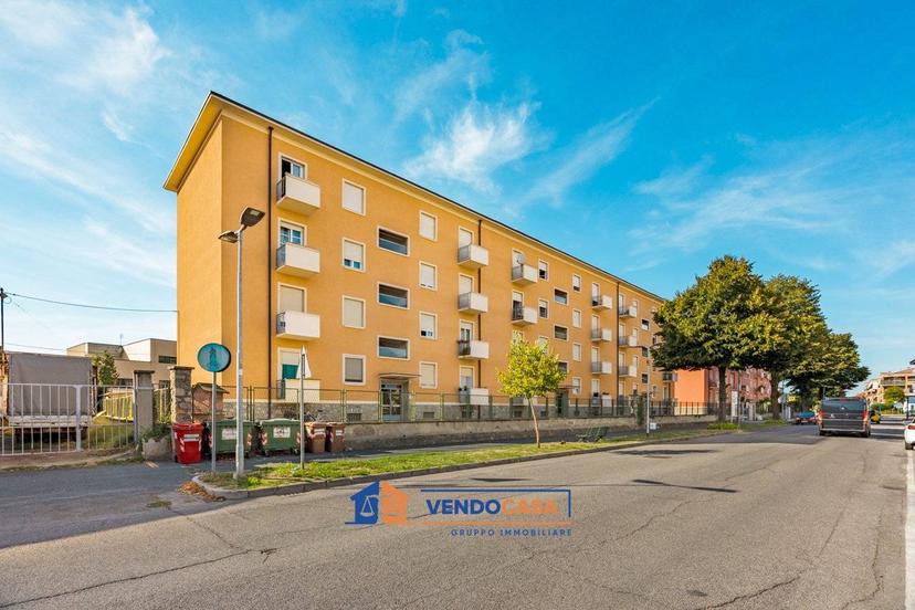 Quadrilocale via Torino 171, Centro, Savigliano — foto 15 di 16