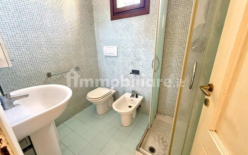Trilocale ottimo stato, primo piano, Centro, Ponsacco — foto 5 di 6