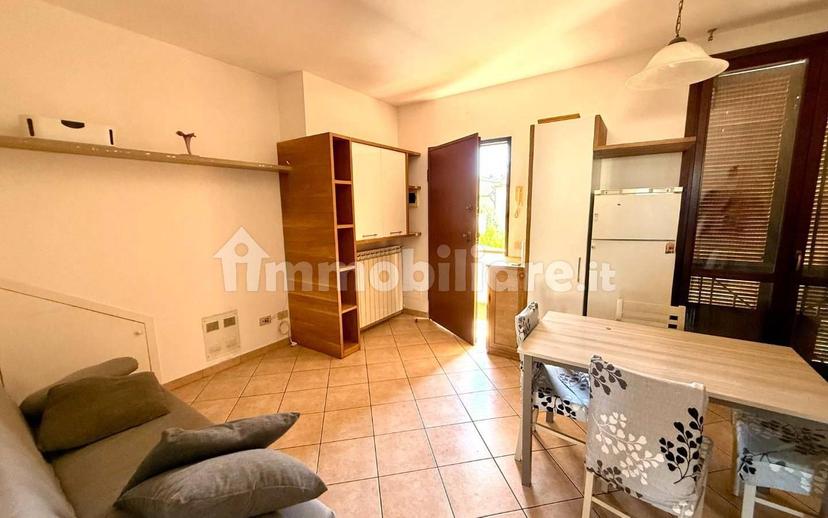 Trilocale ottimo stato, primo piano, Centro, Ponsacco — foto 6 di 6