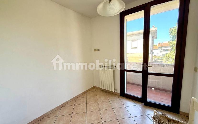Trilocale ottimo stato, primo piano, Centro, Ponsacco — foto 4 di 6