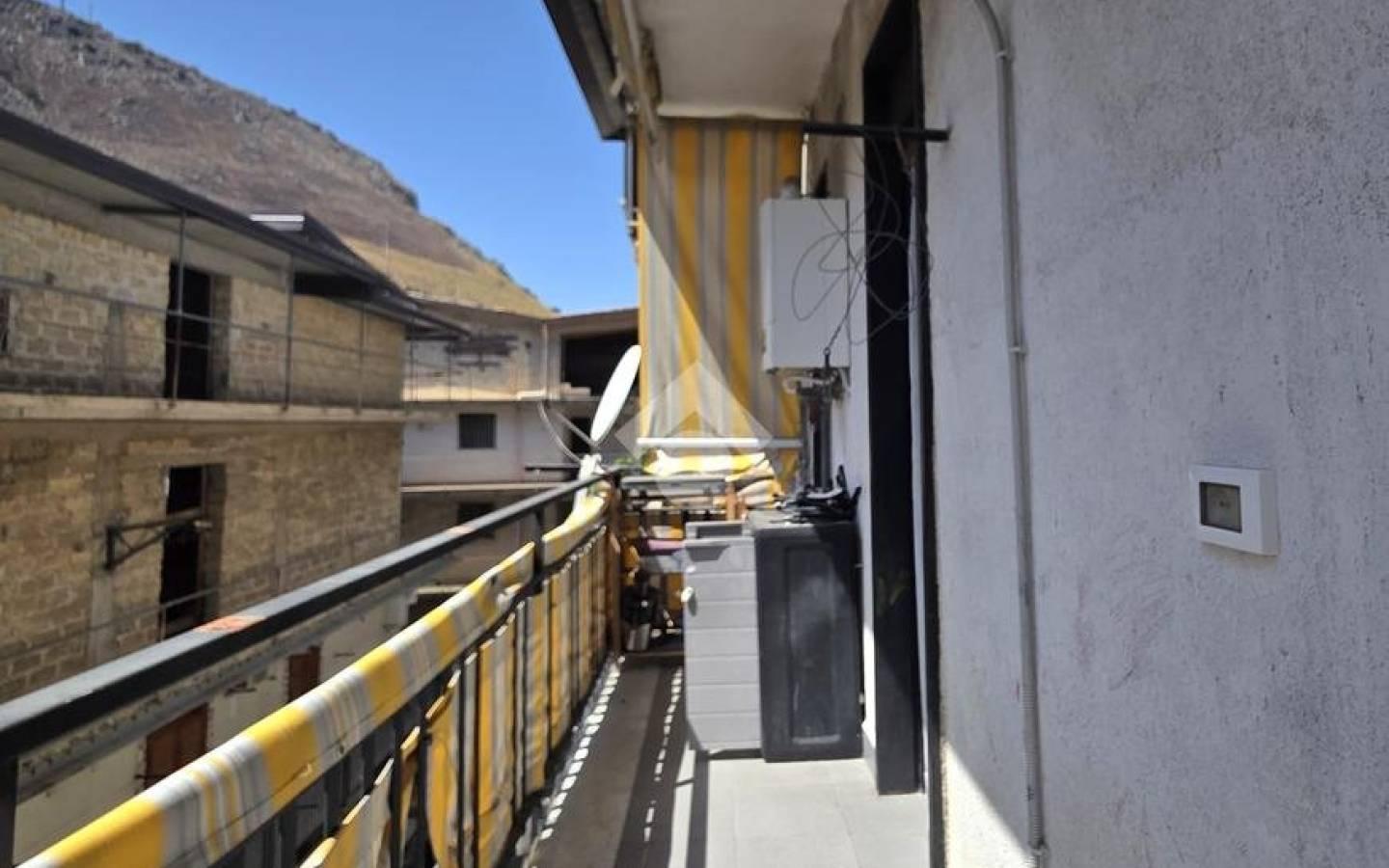 Trilocale via Lenin 7, Belmonte Mezzagno