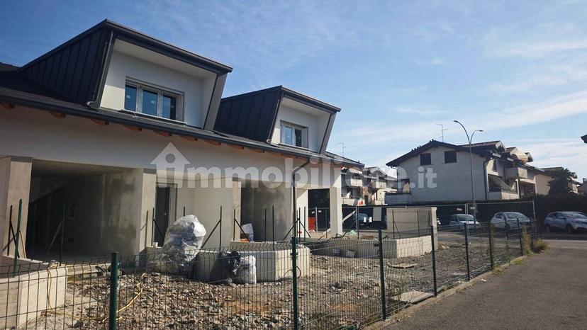 Villa a schiera via Enzo Ferrari, Bulgarograsso — foto 14 di 37