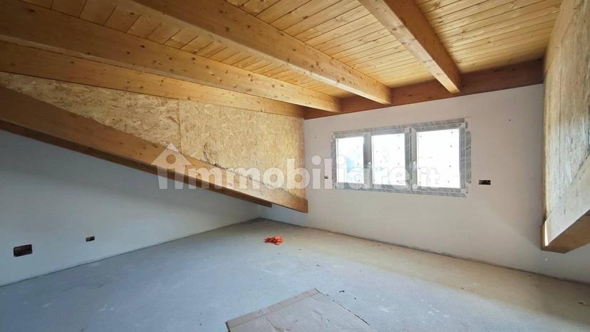 Villa a schiera via Enzo Ferrari, Bulgarograsso — foto 3 di 37