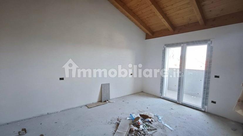 Villa a schiera via Enzo Ferrari, Bulgarograsso — foto 24 di 37