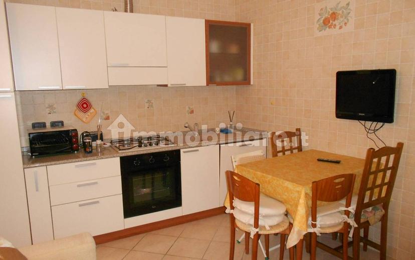 Bilocale ottimo stato, primo piano, Treviglio — foto 4 di 7