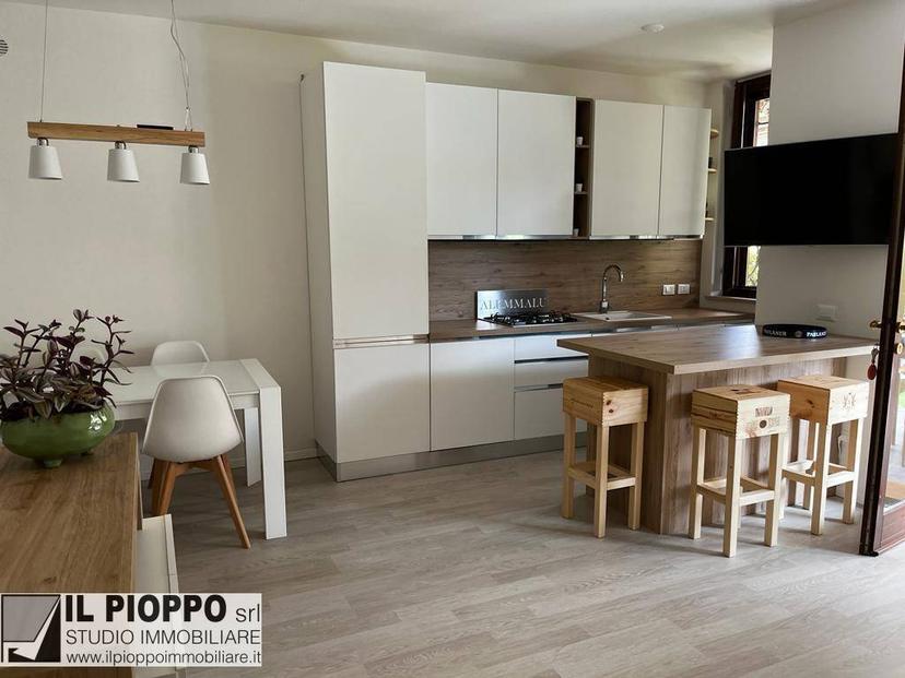 Appartamento via Leonardo da Vinci 12, Centro, Sirmione — foto 9 di 22