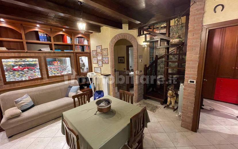 Trilocale buono stato, su più livelli, Ponte San Pietro — foto 17 di 28