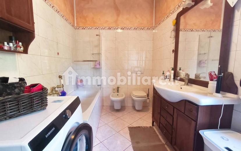 Trilocale via Arconate 19, San Michele, Busto Arsizio