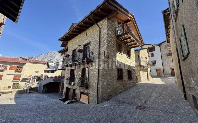 Quadrilocale via Somdoss, 4, Piatta, Valdisotto — foto 12 di 107