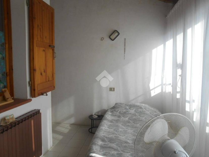 Trilocale via B. Castiglia 46, Porto Garibaldi, Comacchio — foto 2 di 28