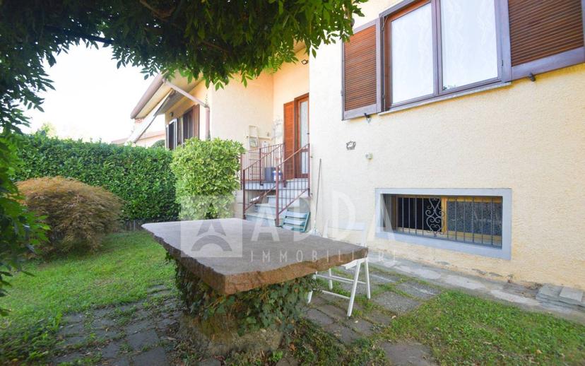 Villa a schiera via Cesare Cantù, Nava, Colle Brianza — foto 2 di 39
