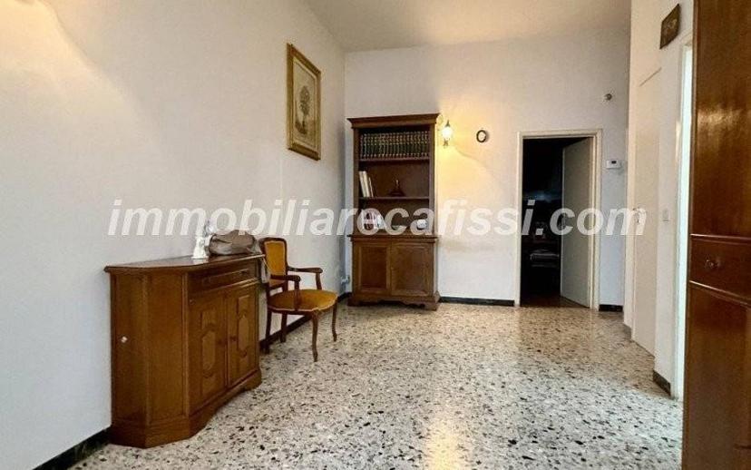 Terratetto unifamiliare via Vittorio Emanuele II,  34, Centro, Poggio a Caiano — foto 9 di 24