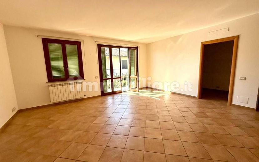 Trilocale via Rospicciano, Centro, Ponsacco — foto 12 di 17