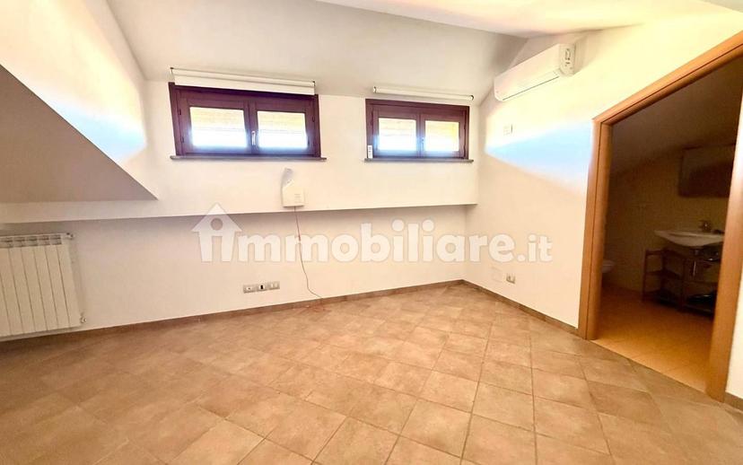 Trilocale via Rospicciano, Centro, Ponsacco — foto 14 di 17