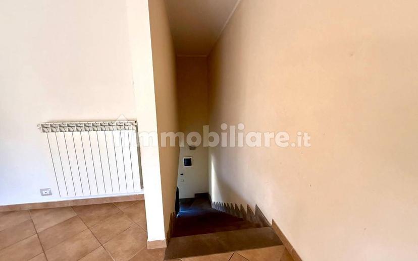 Trilocale via Rospicciano, Centro, Ponsacco — foto 9 di 17