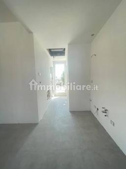 Bilocale via Montecassino 10, Altopiano, Baruccana, Seveso