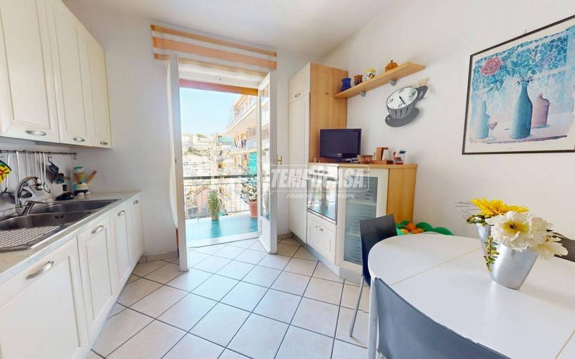 Quadrilocale via Galileo Galilei 27, Corso degli Inglesi, Sanremo — foto 10 di 21