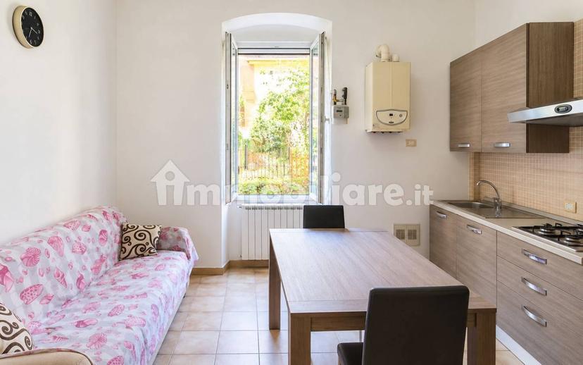 Trilocale via Silvio Pellico 20, Centro Storico, La Spezia — foto 9 di 9