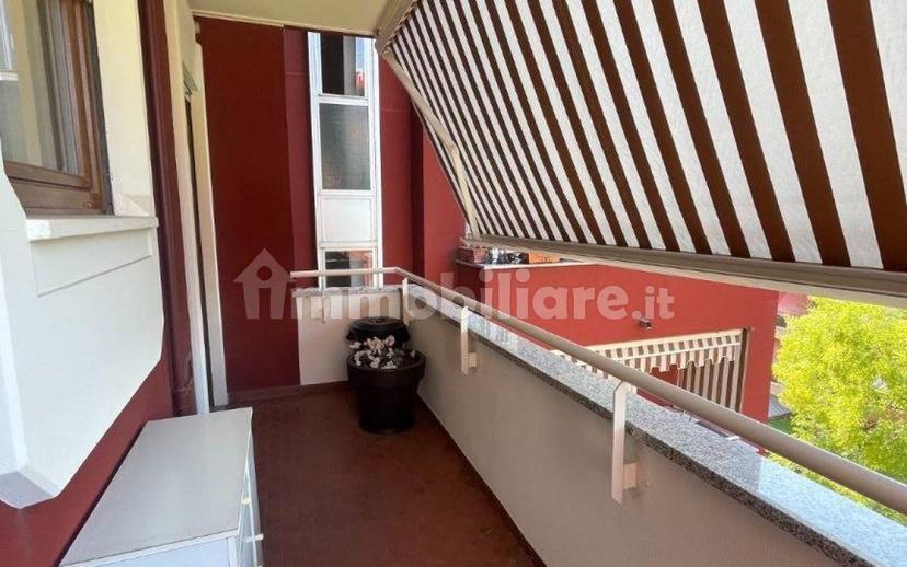 Trilocale via Ippolito Pindemonte 15, Regina Pacis - Borsa, Monza — foto 3 di 24