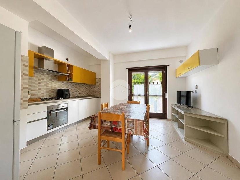 Quadrilocale via Brasile 4, Pettino - Cansatessa, L'Aquila — foto 15 di 22