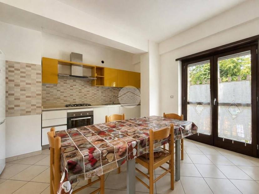 Quadrilocale via Brasile 4, Pettino - Cansatessa, L'Aquila — foto 13 di 22