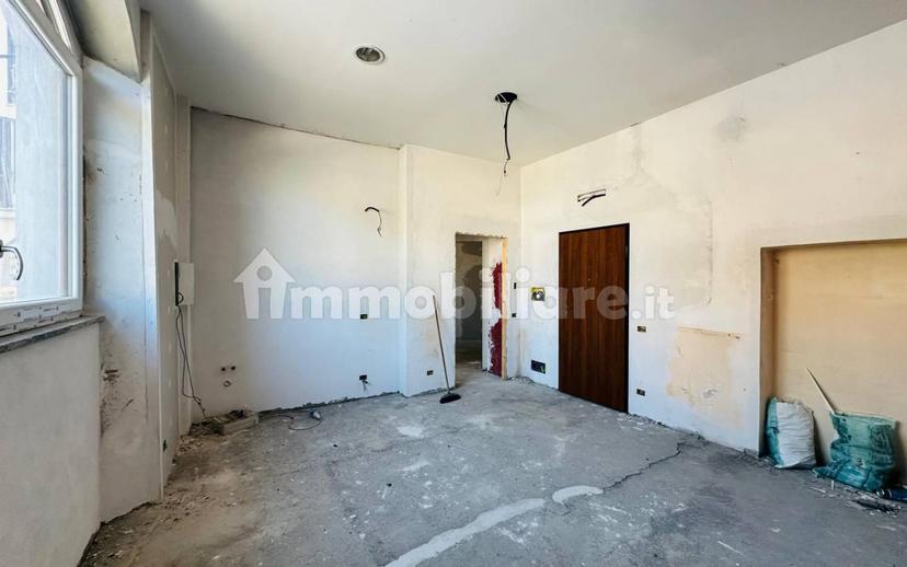 Bilocale via Ponchiroli 2, Castellanza — foto 3 di 14