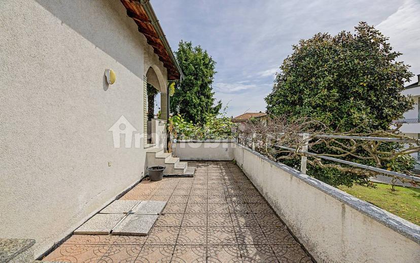 Villa unifamiliare via Carlo Rossini, 21, Centro, Tradate — foto 35 di 81