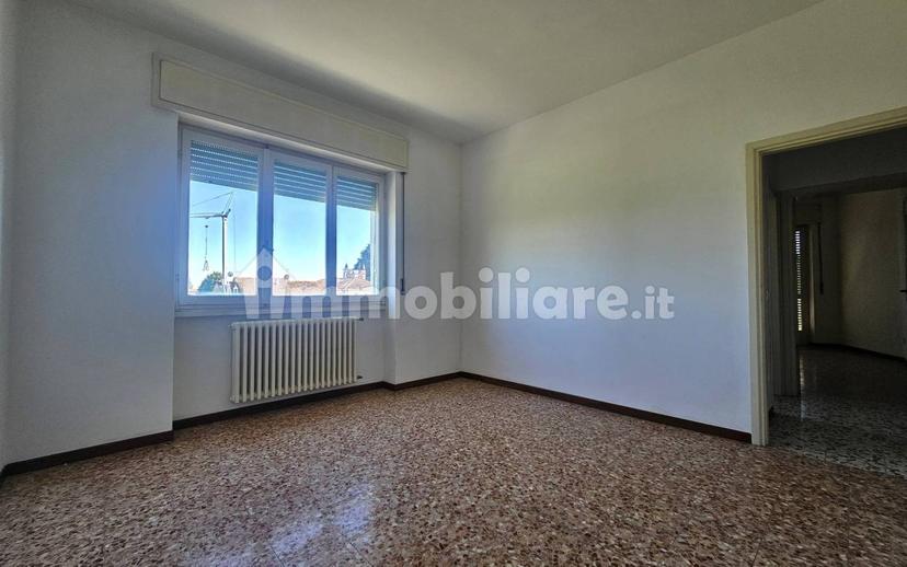 Trilocale via Friuli 6, Centro, Malnate — foto 17 di 21