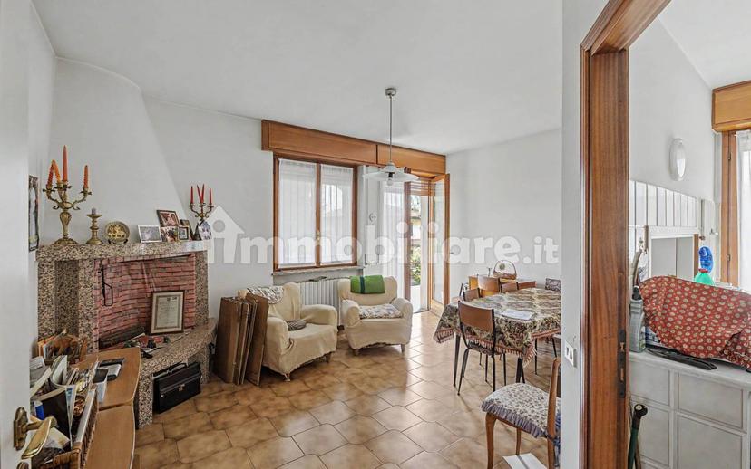 Villa unifamiliare via Carlo Rossini, 21, Centro, Tradate — foto 34 di 81