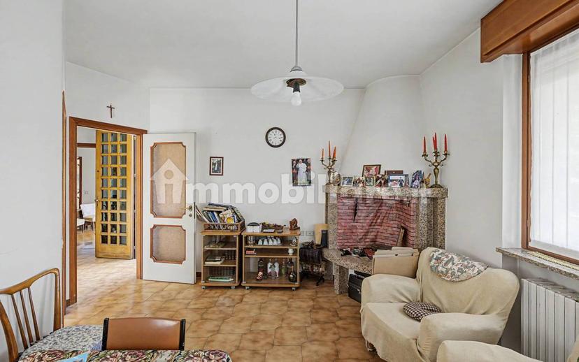 Villa unifamiliare via Carlo Rossini, 21, Centro, Tradate — foto 13 di 81