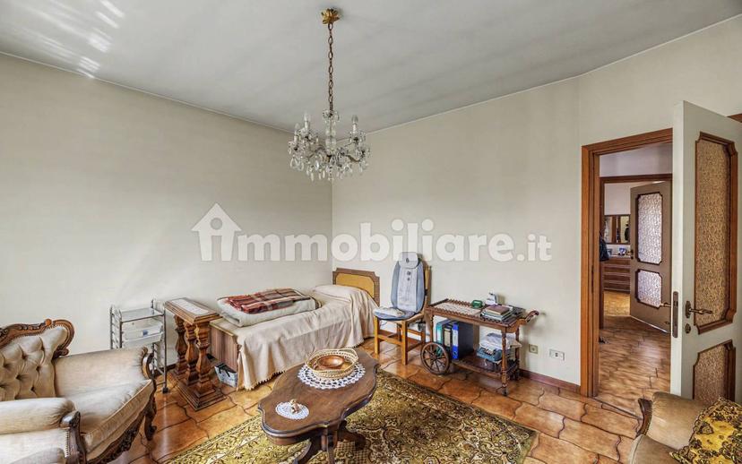 Villa unifamiliare via Carlo Rossini, 21, Centro, Tradate — foto 29 di 81